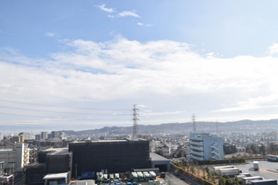 【展望】 | グランシティ豊田 | 景色を遮るものがないと、陽の光を長い時間浴びられます。空気も澄んでいるように感じますね。