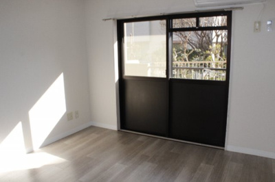 【居間・リビング】 | 長泉コート