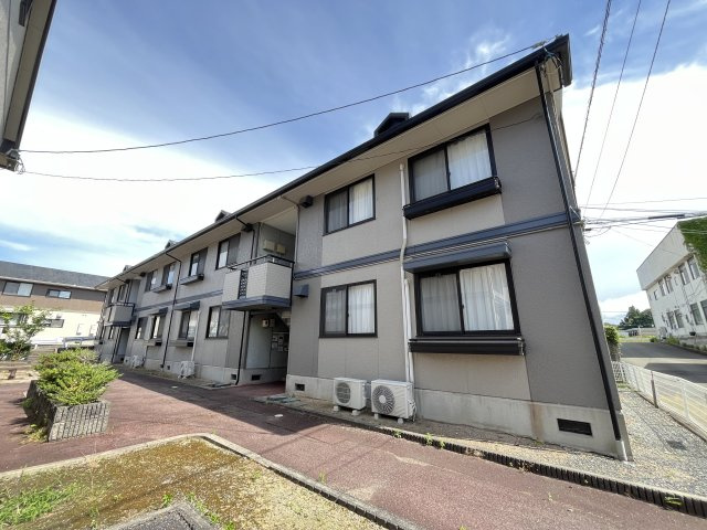 リヴェール目久美B棟