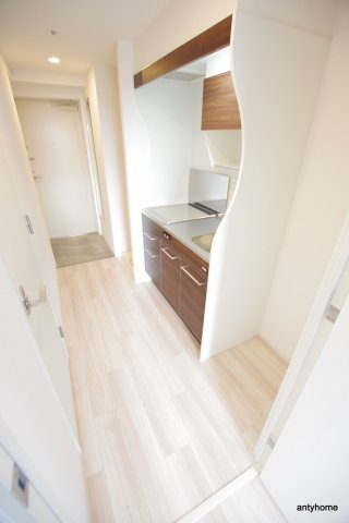 セレニテ桜川駅前プリエ　仲介手数料無料の内装