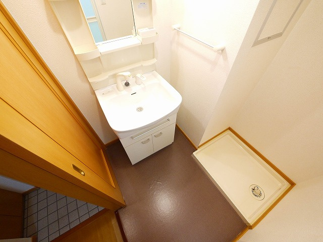 パレット法蓮の洗面所|洗面所です