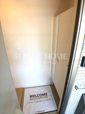 【玄関】 | グランドハイツ | 同型タイプきれいな玄関です