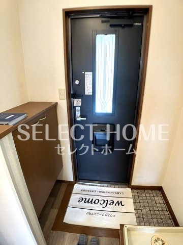 【玄関】 | セジュール雅 | 明るい玄関です