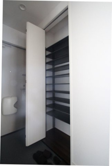 【収納】 | ラヴィーヌ中丸 | 大容量のシューズボックスです