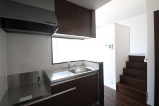 【キッチン】 | ラヴィーヌ中丸 | キッチンです