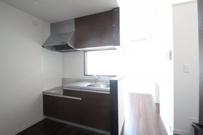 【キッチン】 | ラヴィーヌ中丸 | 人気のカウンターキッチンです