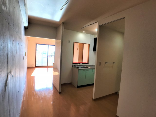 ひまわりやなべの居間・リビング