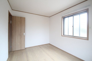 【寝室】 | ウィンディタウン貝島Ⅱ　A