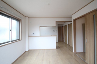 【居間・リビング】 | ウィンディタウン貝島Ⅱ　A
