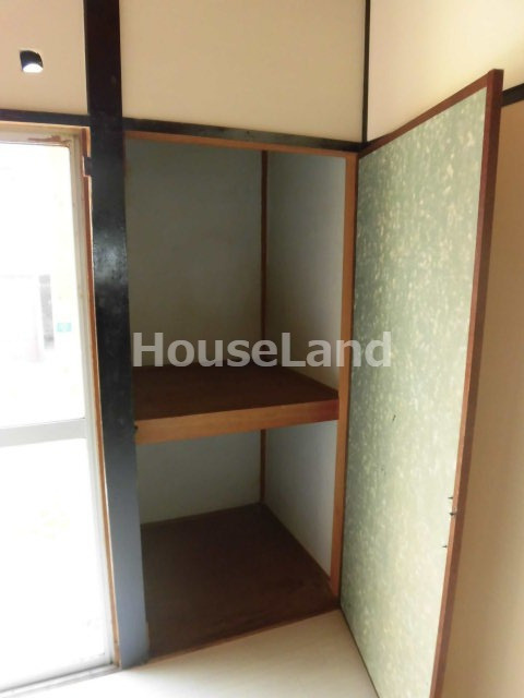 六十谷マンションの収納