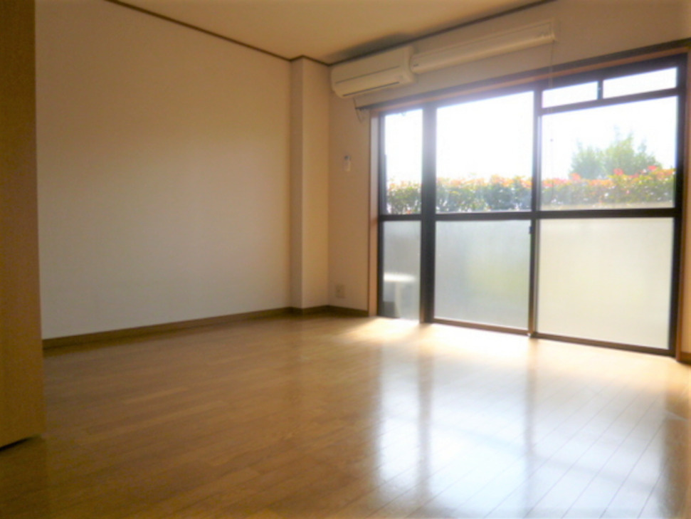 ビューカトレアの居間・リビング|ゆったり過ごせる居間です