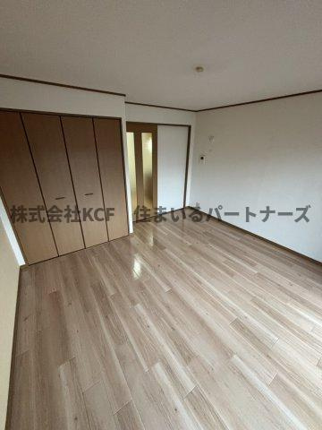 ビューカトレアのその他|こちらのリビングで趣味の時間をお楽しみください