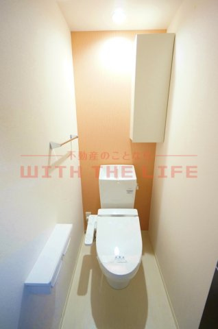 レスピラールⅠ【キャッシュバック対象物件】のトイレ|清潔感のあるトイレです