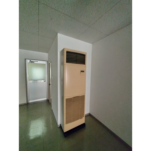 岐阜市七軒町の店舗一部の内装