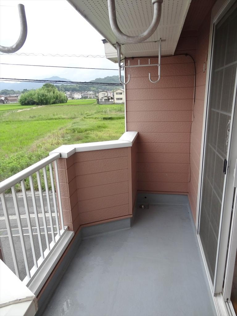 フォレストコート　Ａのバルコニー|1階と2階にバルコニーがあります。