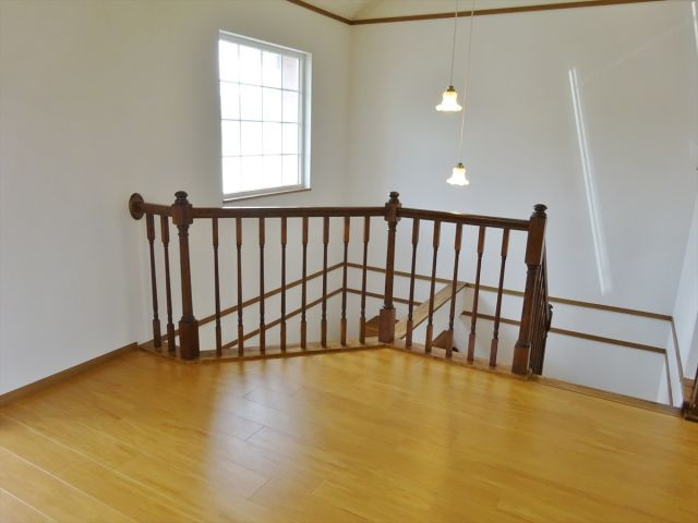 フォレストコート　Ａの居間・リビング