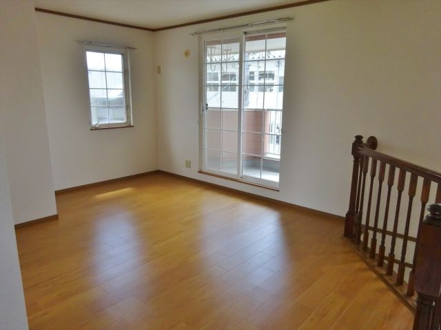 フォレストコート　Ａの居間・リビング