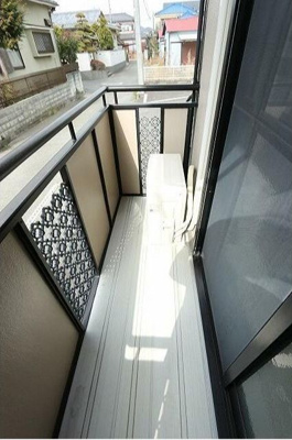 【バルコニー】 | マーチ 梶塚 | バルコニーです
