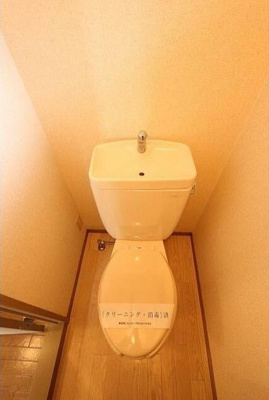 【トイレ】 | マーチ 梶塚 | 落ち着いた色調のトイレです