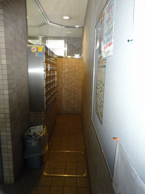 【ロビー】 | サンイースト江坂 | メールボックスです