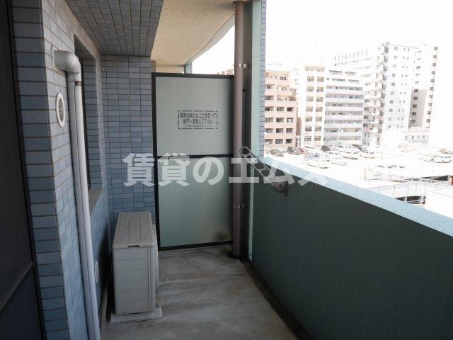 【バルコニー】 | ルッシェ博多駅南 | ルッシェ博多駅南のバルコニー