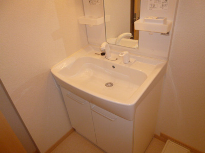 【独立洗面台】 | ピエーノヴェルデ | 洗髪洗面化粧台