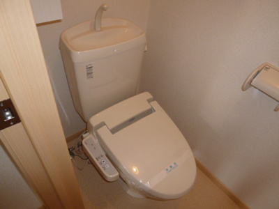 【トイレ】 | ピエーノヴェルデ | シャワー付きトイレ