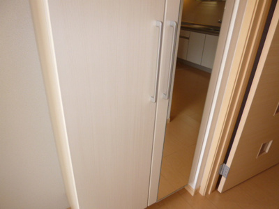 【玄関】 | ピエーノヴェルデ | シューズボックス（鏡付き）