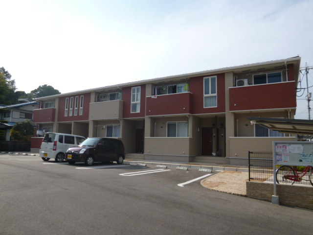 ピエーノヴェルデの外観