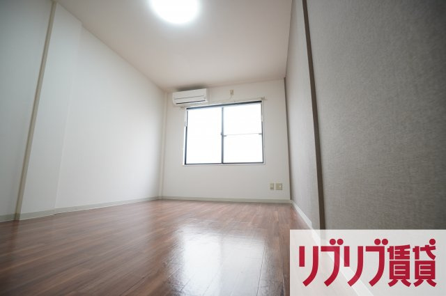 ラ・シエスタの居間・リビング