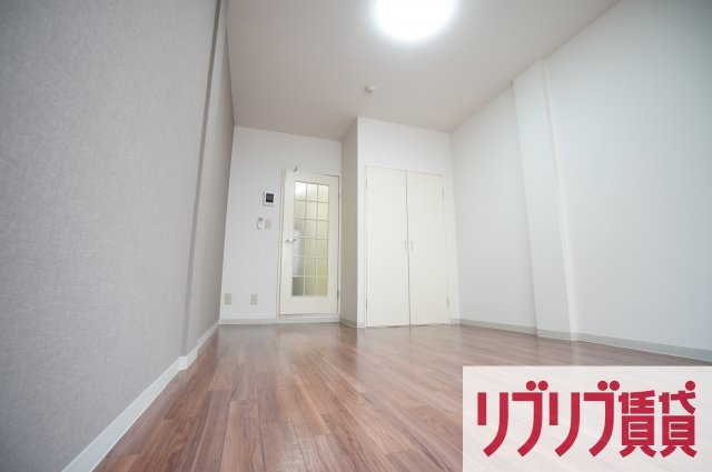 ラ・シエスタの居間・リビング