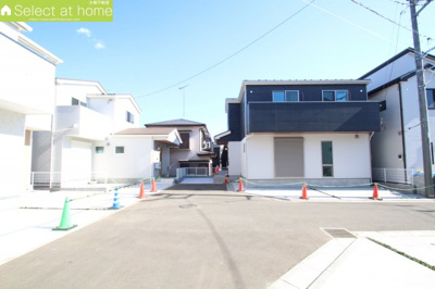 【前面道路含む現地写真】 | 海老名市大谷北4丁目　新築戸建て　J号棟【仲介手数料無料】 | 宅地建物取引士による不動産のご説明・現地のご案内、住宅金融普及協会住宅ローンアドバイザーが住宅ローンのアドバイスから融資実行までのお手伝いをしっかりサポートします♪