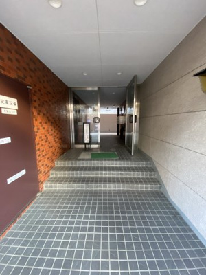 【エントランス】 | ライオンズマンションたまプラーザ第３ | エントランス部分です。