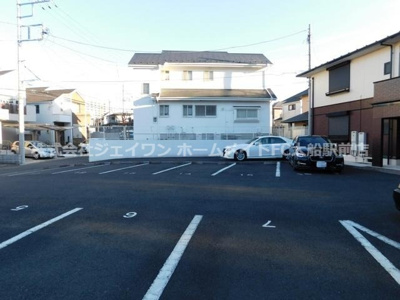 【駐車場】 | ロイヤルパレス五番館
