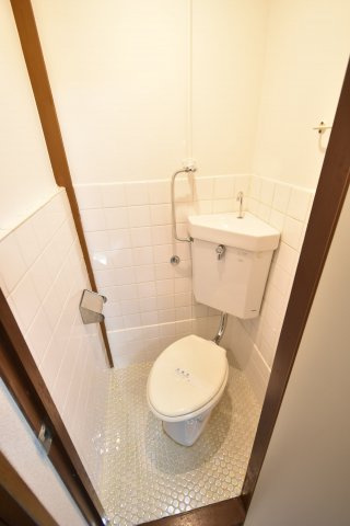 石井マンションのトイレ|トイレもきれいです