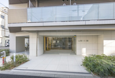 【エントランス】 | クレイシア両国レジェール