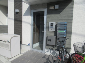 【エントランス】 | 毎日通るエントランスはこのようになっています