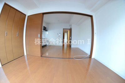 【寝室】 | インテリジェンス御堂 | 開放的な寝室です