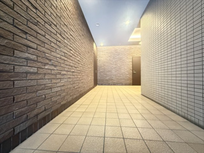 【エントランス】 | インテリジェンス御堂 | エントランスです