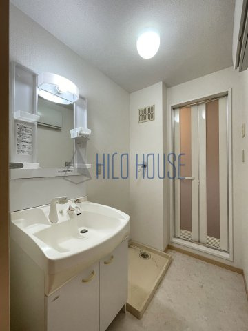 レディアガーデンの洋室