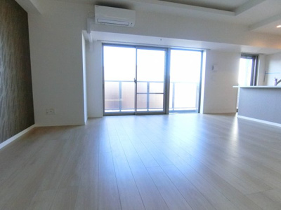 【居間・リビング】 | グラン ラヴィ レジデンス