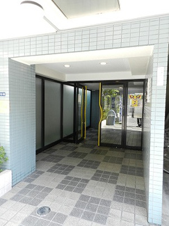 【エントランス】