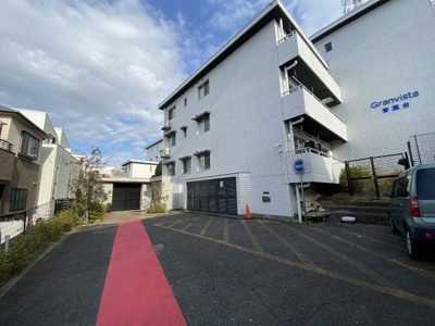 【外観】 | グランビスタ青葉台 | 総戸数２９戸、昭和６２年８月築、管理人は日勤勤務につき管理体制良好です♪