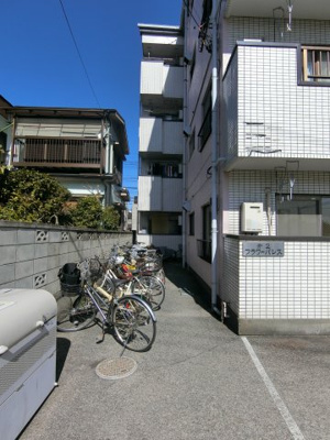 【その他共用部分】 | 第2フラワーパレス | 自転車置き場