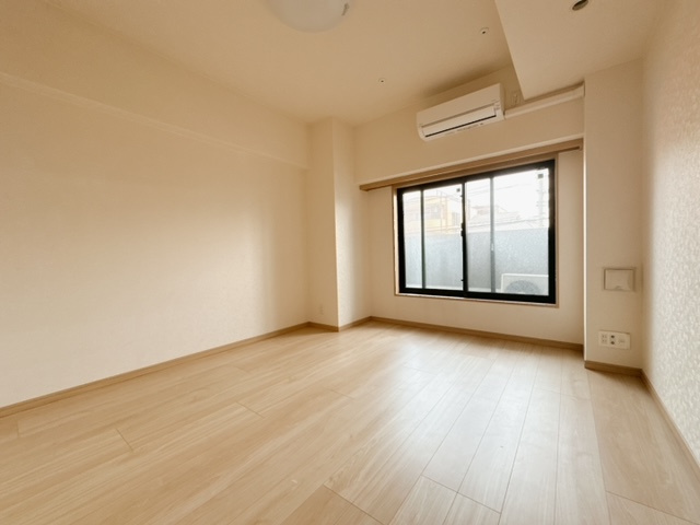 【居間・リビング】 | ルーブル三軒茶屋参番館