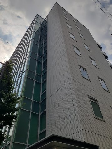 神田ビジネスキューブの外観