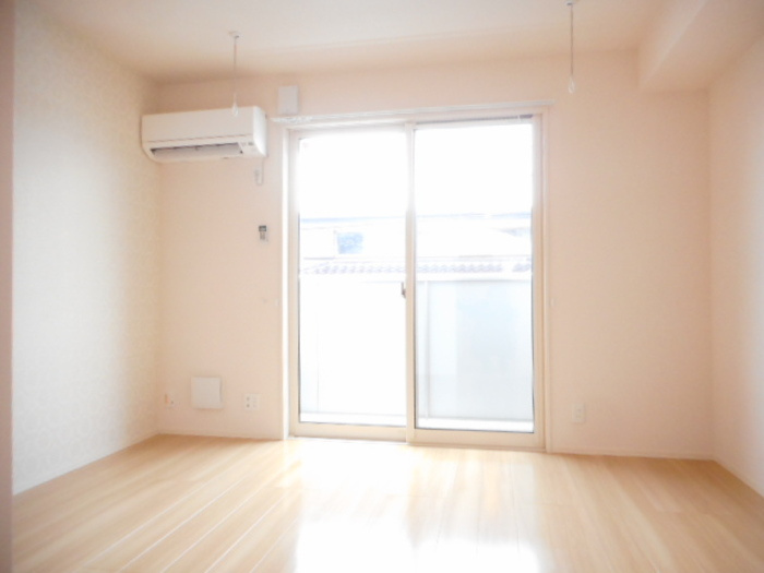 シャルマンの居間・リビング