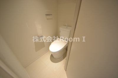 【トイレ】 | LEGALAND清水谷 | コンパクトで使いやすいトイレです