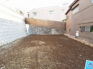 【外観】 | 閑静な住宅街で落ち着いた雰囲気です。お客様のご都合でいつでもご内覧可能で御座います。