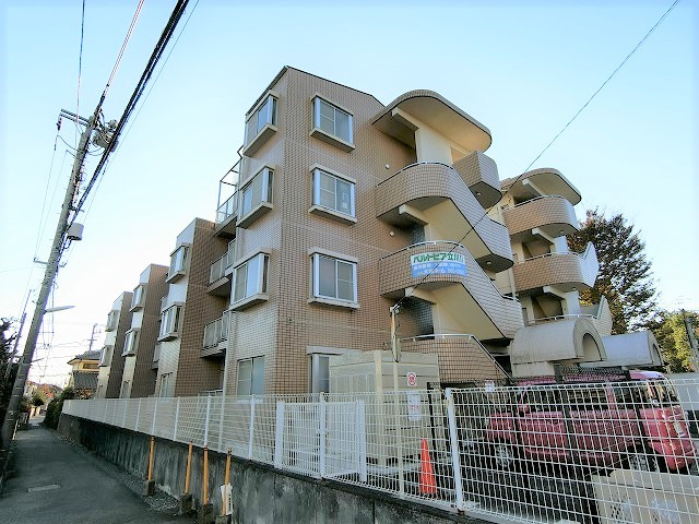 ベルトピア立川Ⅱの外観